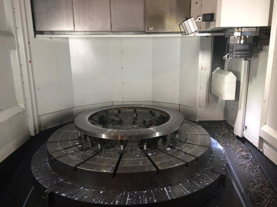 Tornitura a Milano verticale Goodway dettaglio