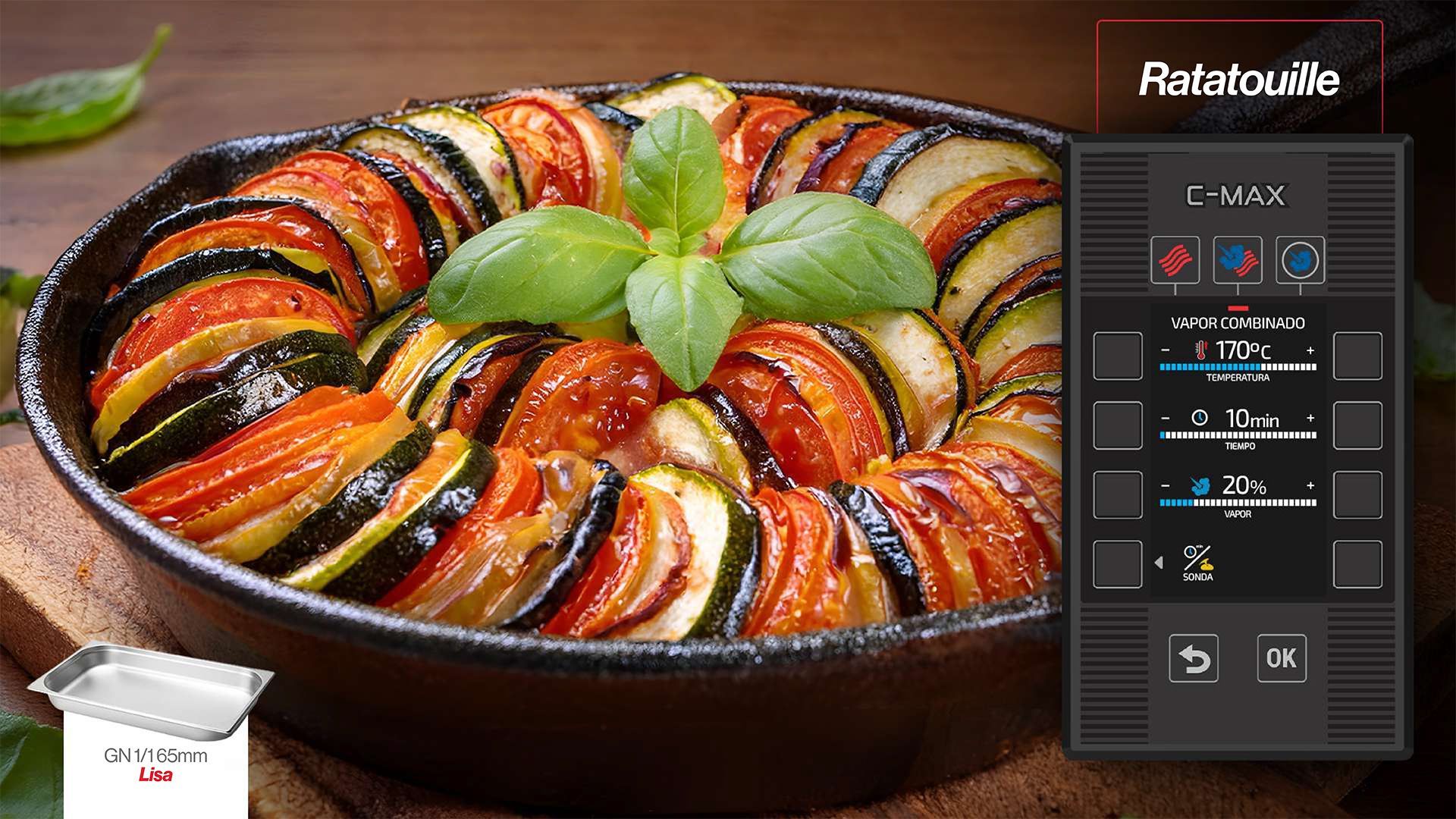 Un primer plano de un plato de comida con tomates y calabacines en una mesa.