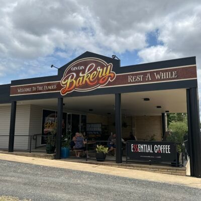 A Bakery With a Sign That Says Gin Gin Bakery — Country Comfort Gin Gin Wild Scotsman Motor Inn in Gin Gin, QLD