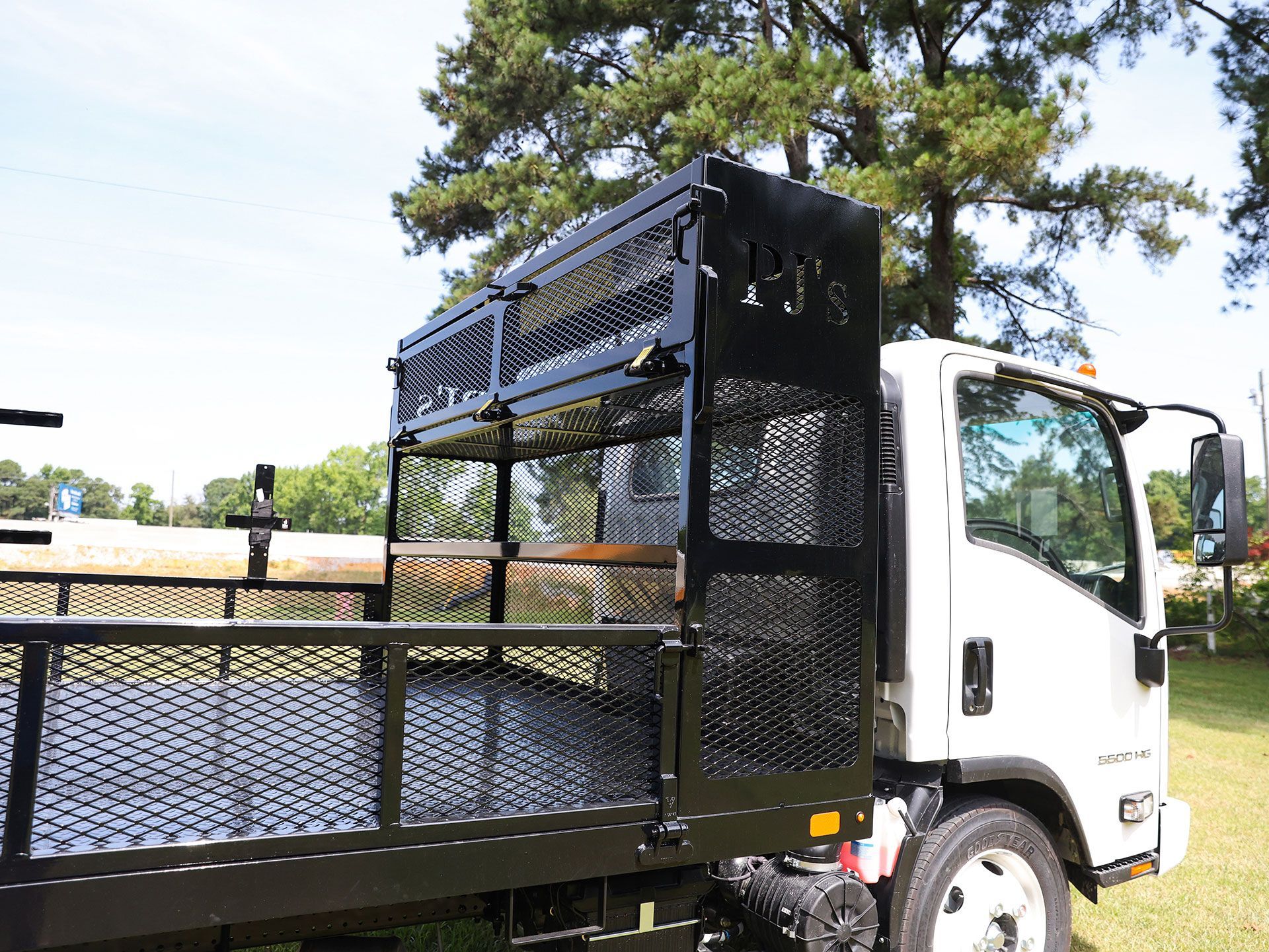 truck bodies and equipment 65