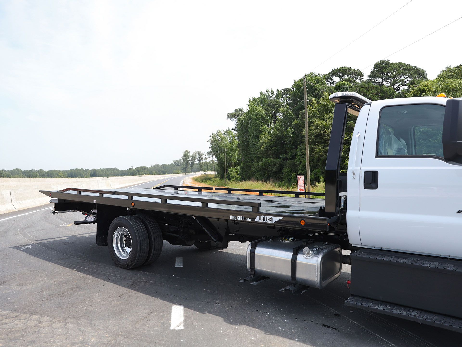 truck bodies and equipment 72