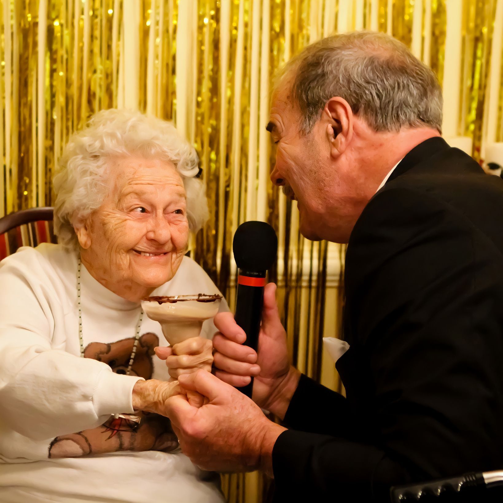 Resident enjoying live entertainment at Newburgh Health and Rehab