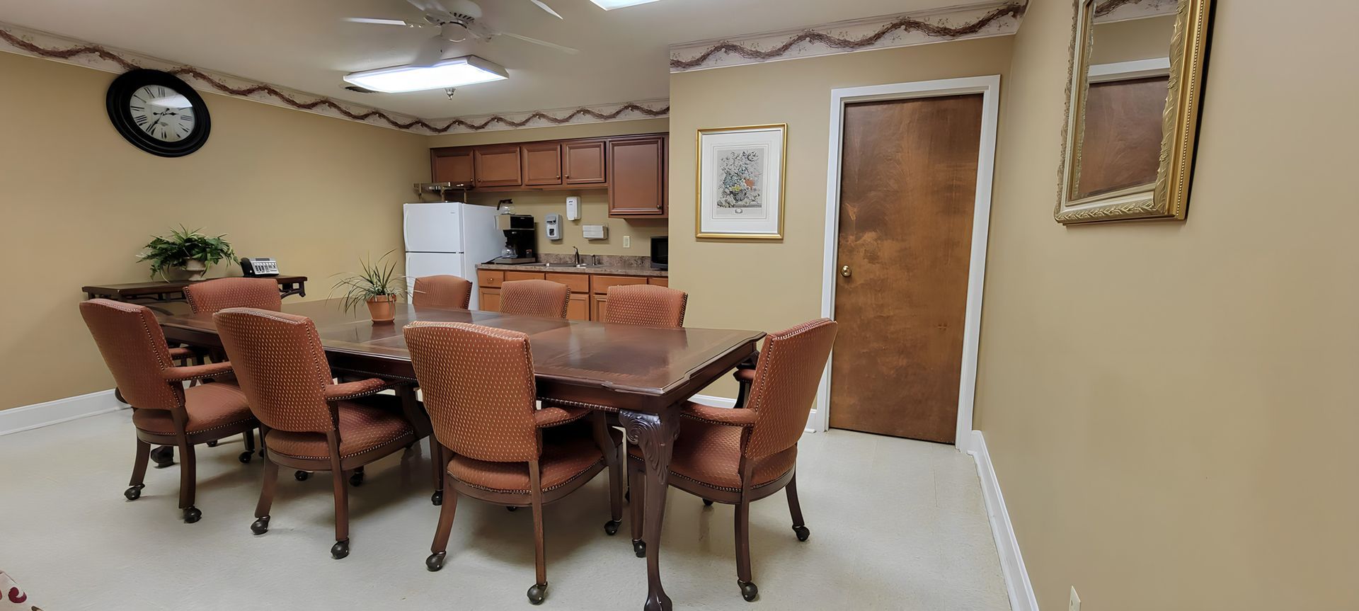 Dining area at Newburgh Health and Rehab
