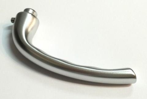 maniglia di un a porta per interni