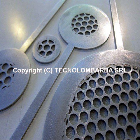 strumenti in lega per filtrazione