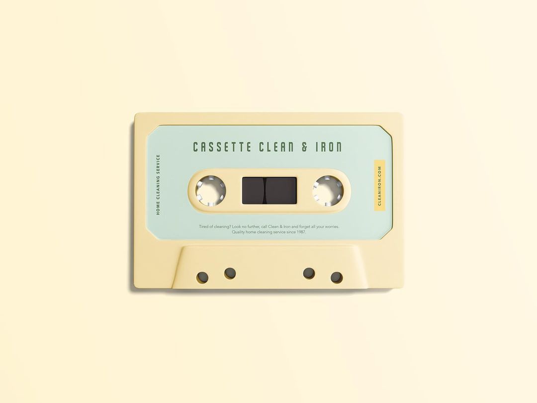 Radiocaset Clean & Iron Service per anunciar la sea list de música de Spotify. Dissenyat per Mersi Studio. Mockup cassette music retro.