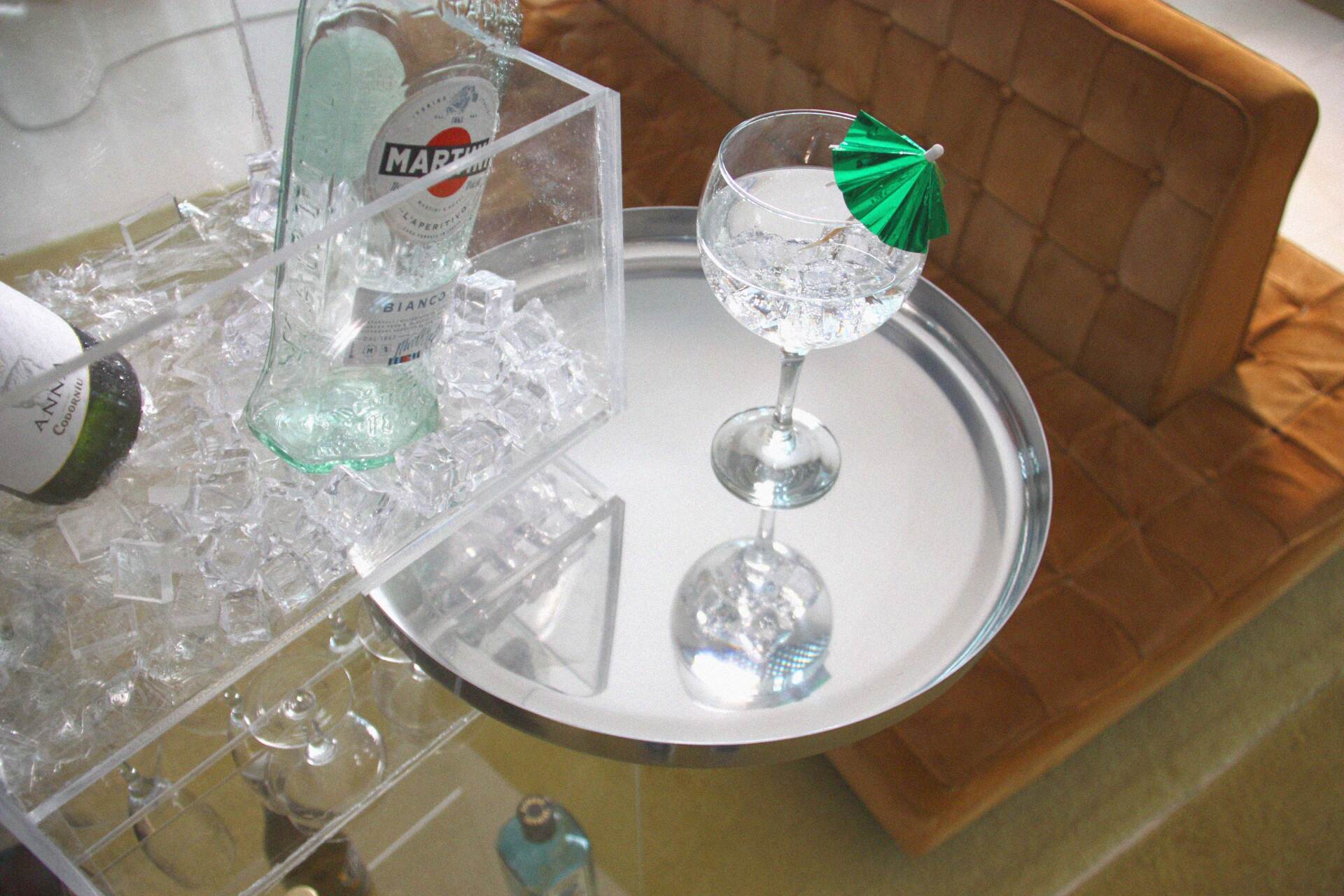 Mueble Bar realizado en Elisava por Mersi Studio fotografiado en la Ricarda de el Prat de Llovregat.