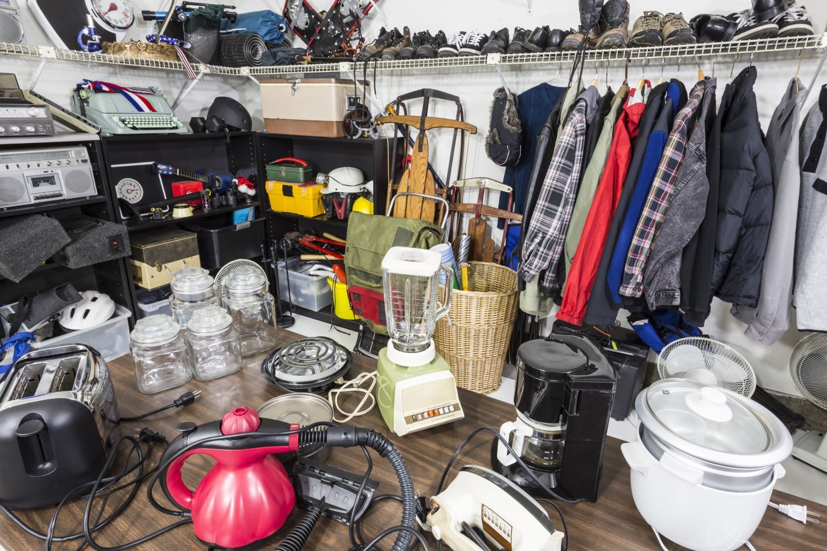 5 Easy Steps to Declutter Your Home and Get Rid of Junk