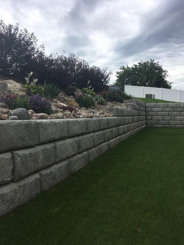 block retaining wall