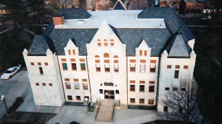 Graco Coatings — Aerial View of Courthouse in Mission, KS
