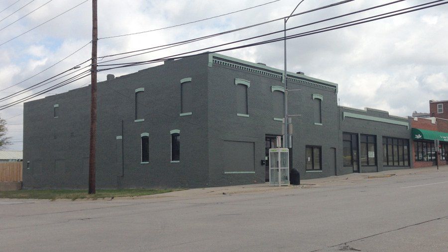 TPO — Newly Painted Commercial Property in Mission, KS