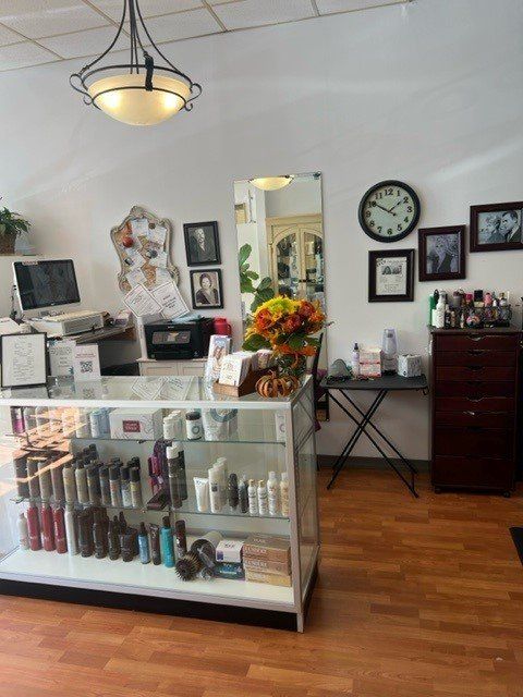Salon With Framed Images - Denville, NJ - Jane’s Hair Salon