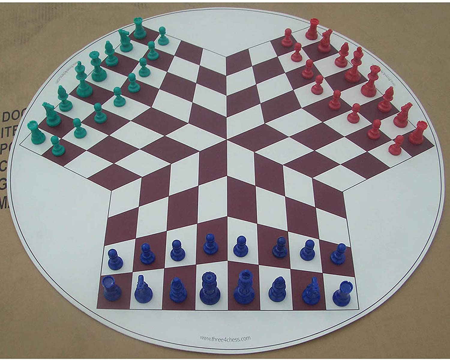 Schaakspel voor 3 personen. schaakbord