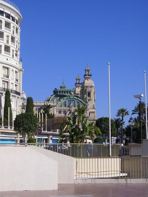 A large building with a dome on top of it