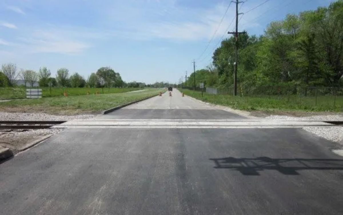 country road grade crossing