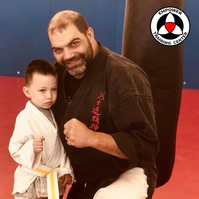 The word placeholder is on a gray background.