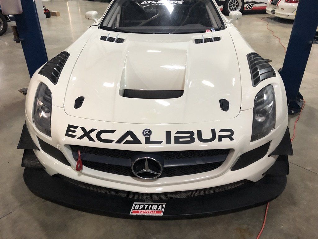 custom vehicle lettering near me