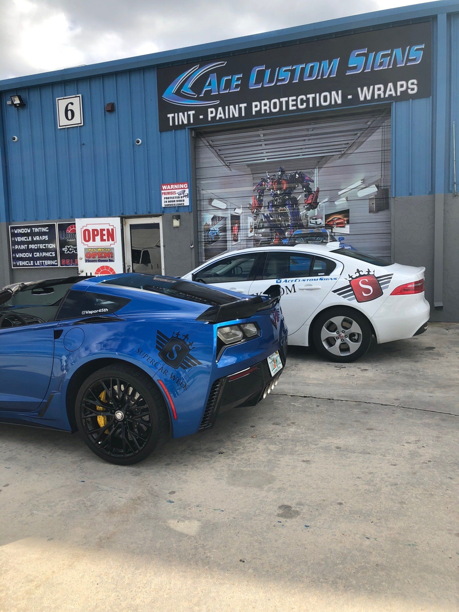 Automotive lettering North Palm Beach