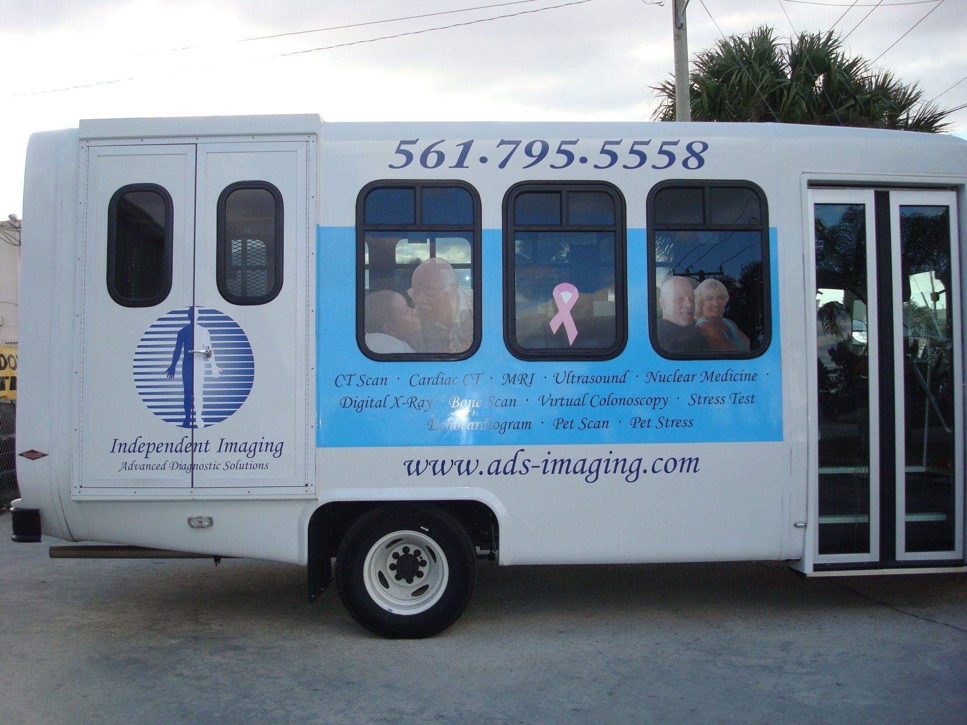 Custom car lettering Lake Park fl