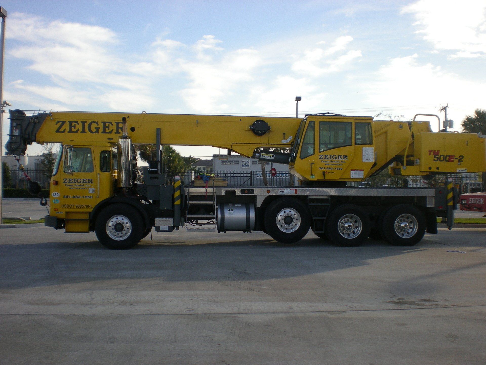 Automotive lettering North Palm Beach