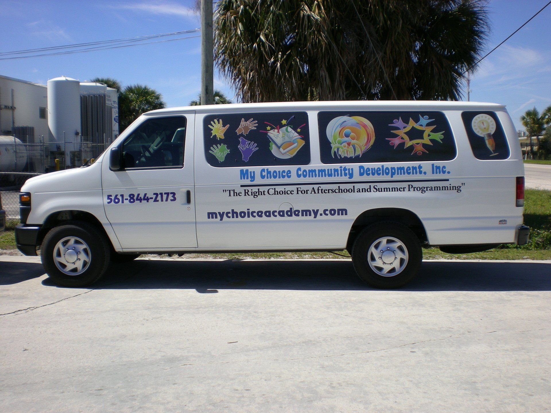Auto lettering Palm Beach Gardens