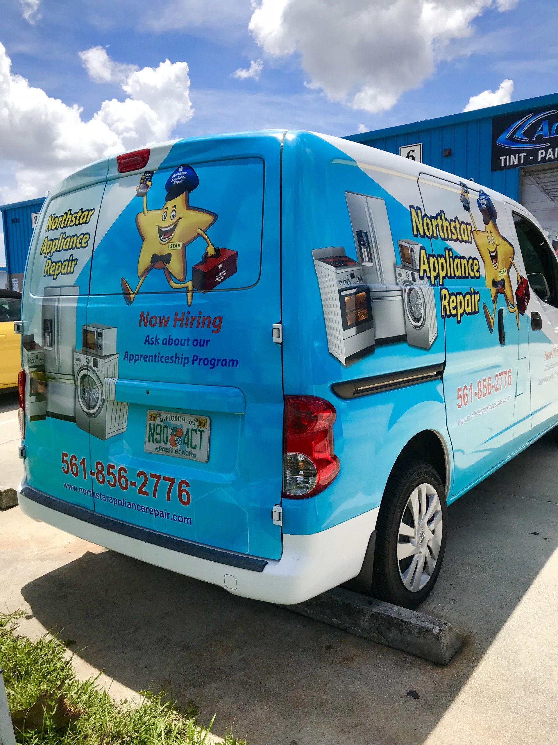 vehicle wraps design near me
