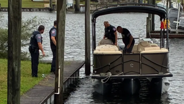Orange Beach Police Help Boat Owner