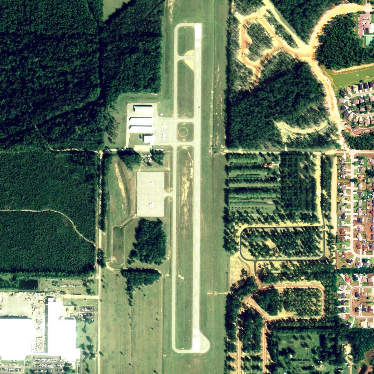 Foley Airport: source Wikipedia