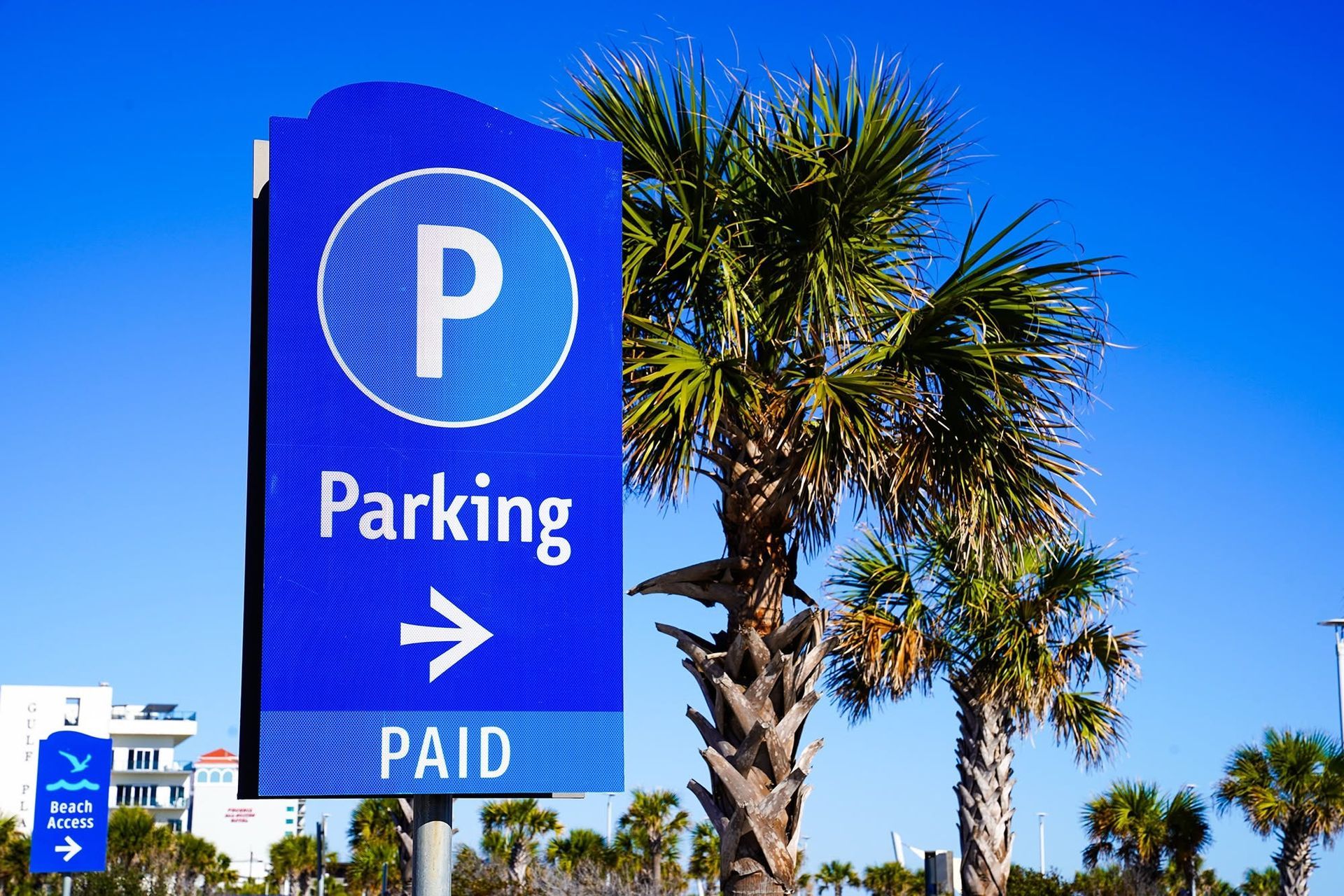 paid beach parking areas in Gulf Shores