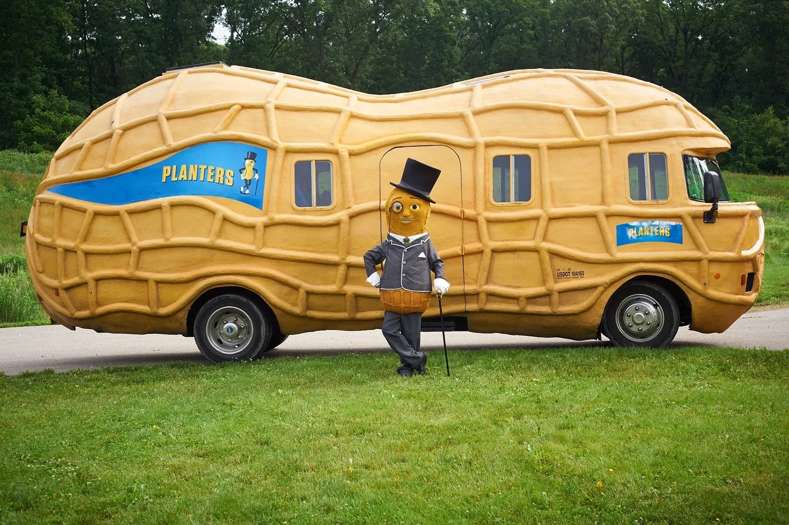 Planters Nutmobile