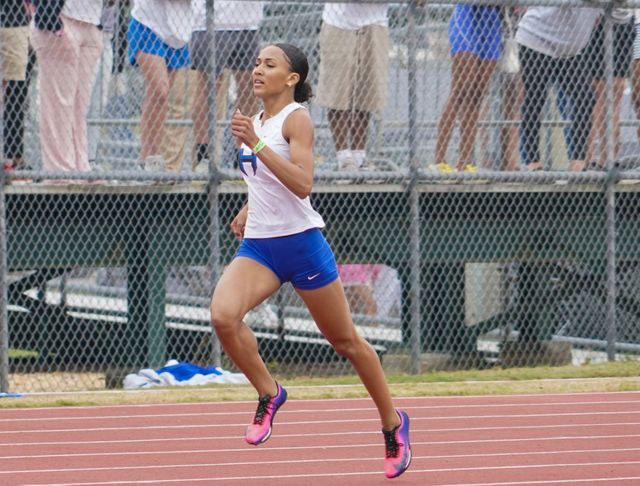 Eva Armstead clocks Fastest 400 Time in AHSAA State Meet History
