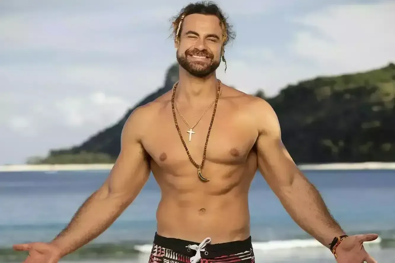 jonathan young survivor