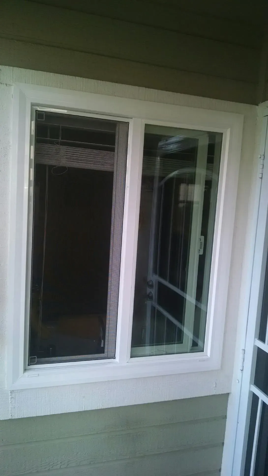 White Sliding Windows — Corona, CA — Corona Glass, Inc.