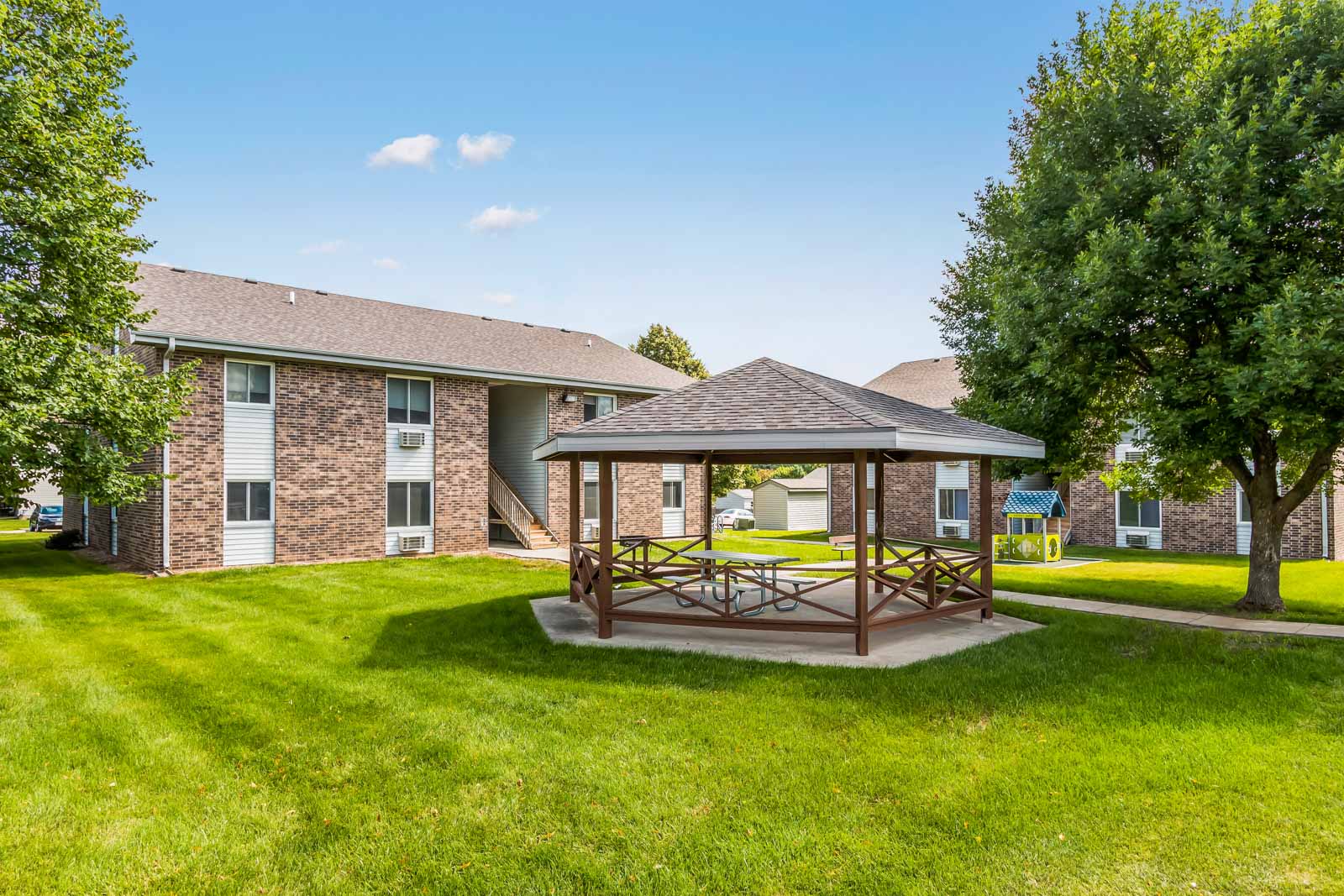 T & L Properties Exterior Photo