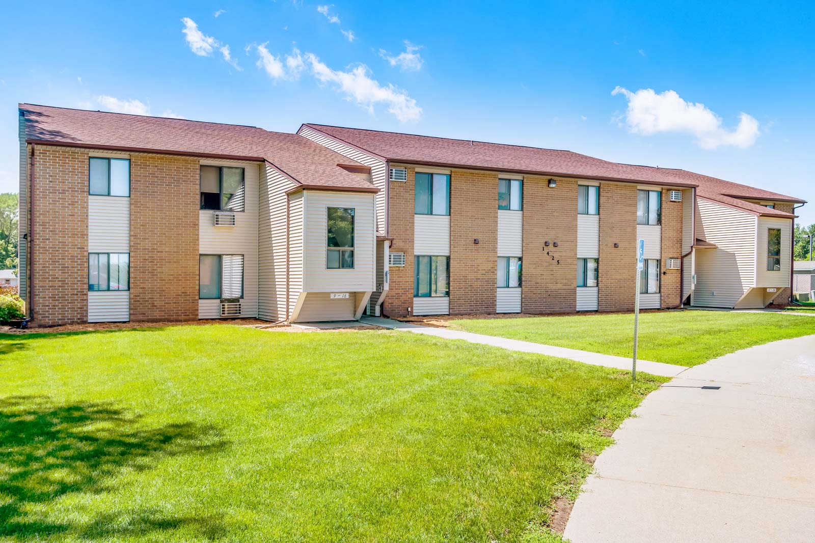 T & L Properties Exterior Photo