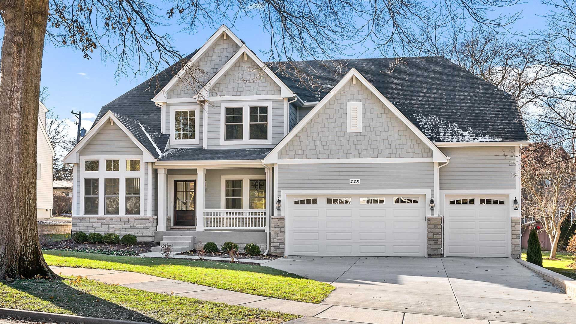 Home in Northeast Ohio with James Hardie Siding
