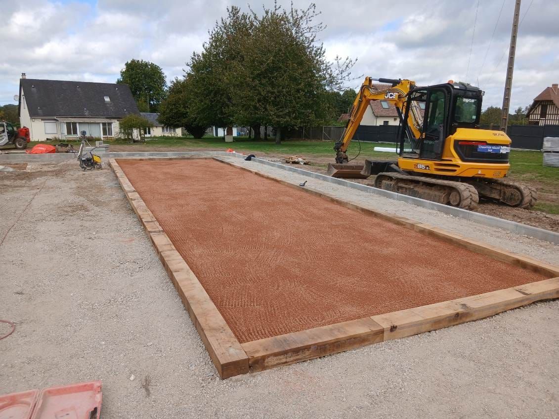 Construction d'un terrain de pétanque avec cadre bois Cyril Vauchel Le Havre