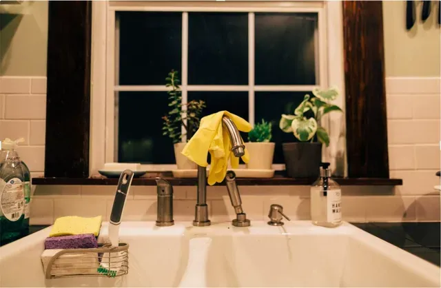 What Are The Best Plumbing Tools For A Garbage Disposal?