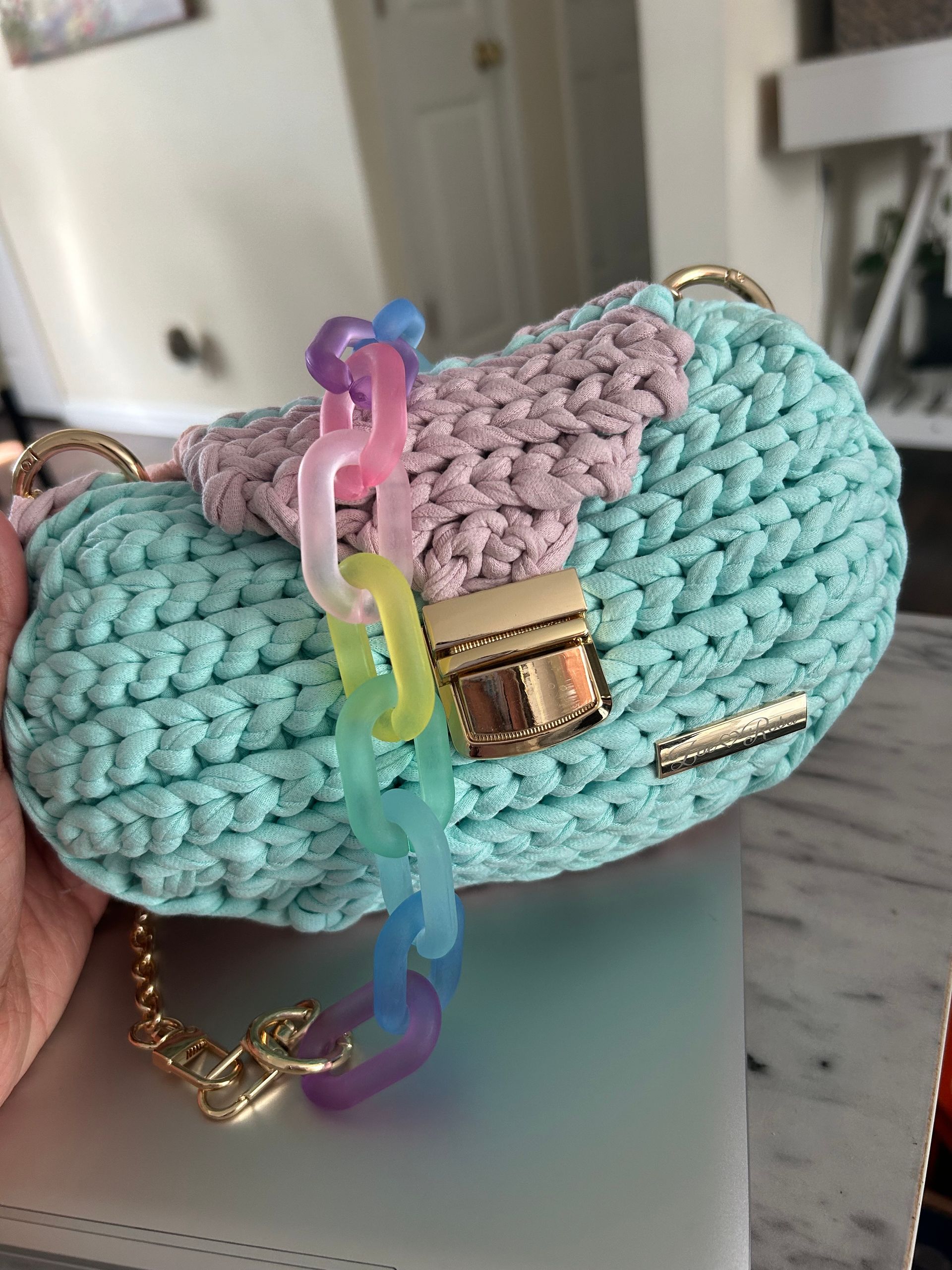 CROCHET CLUTCH