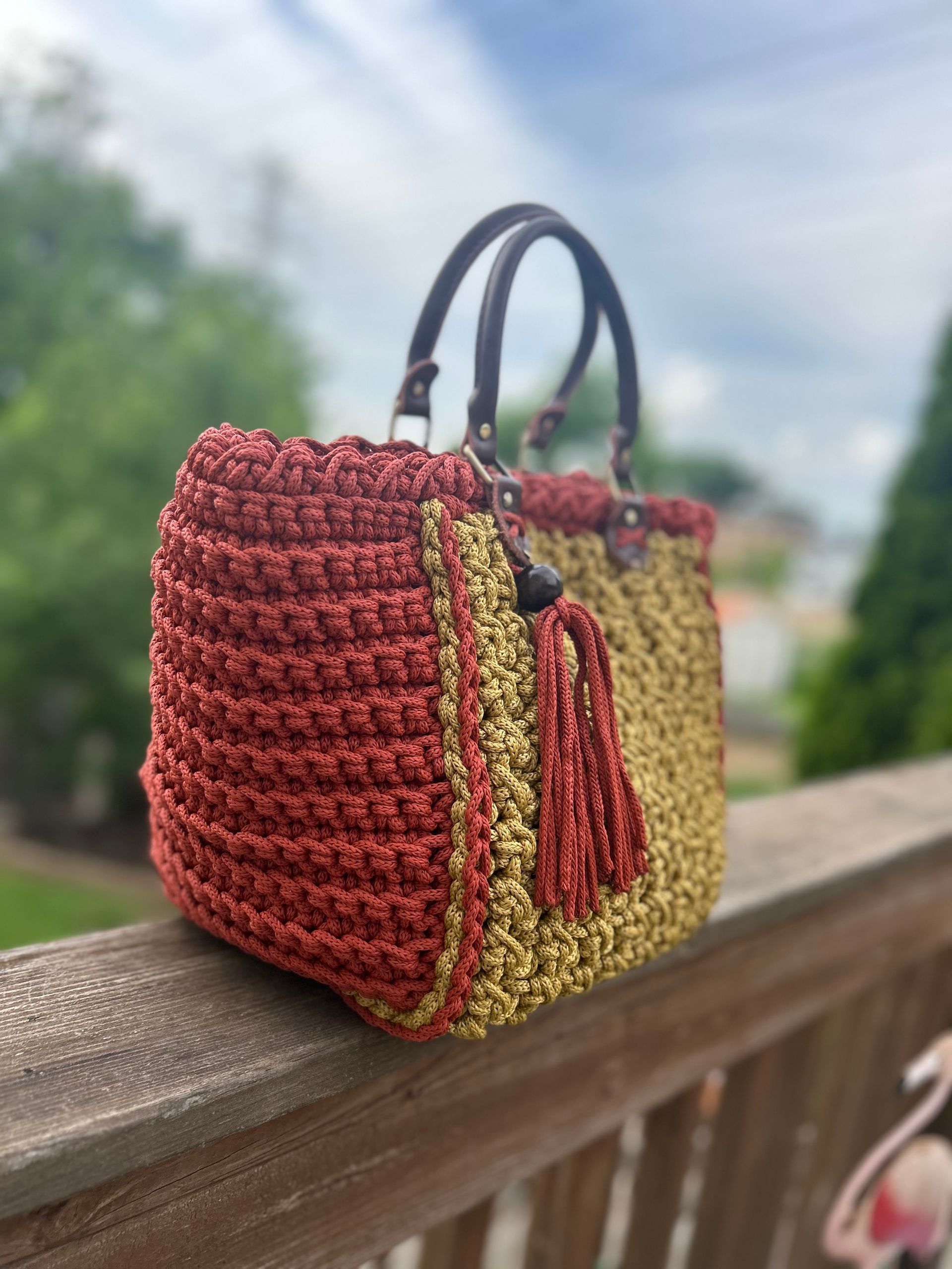 CROCHET TOTE BAG