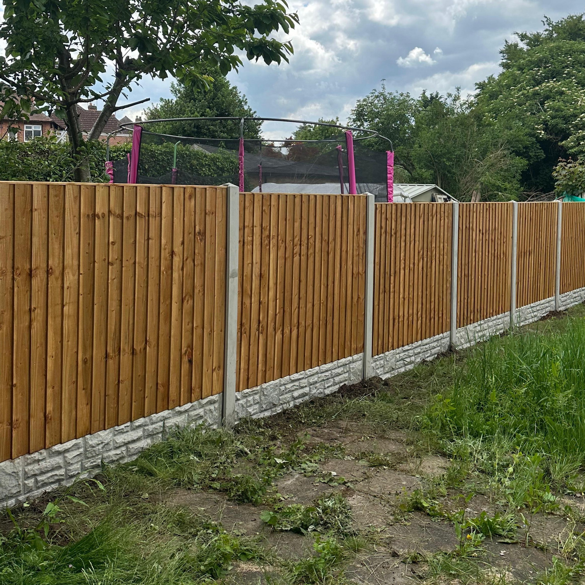 The Best Fencing and Gate Installation In The UK | F&B Landscaping and Groundworks LTD