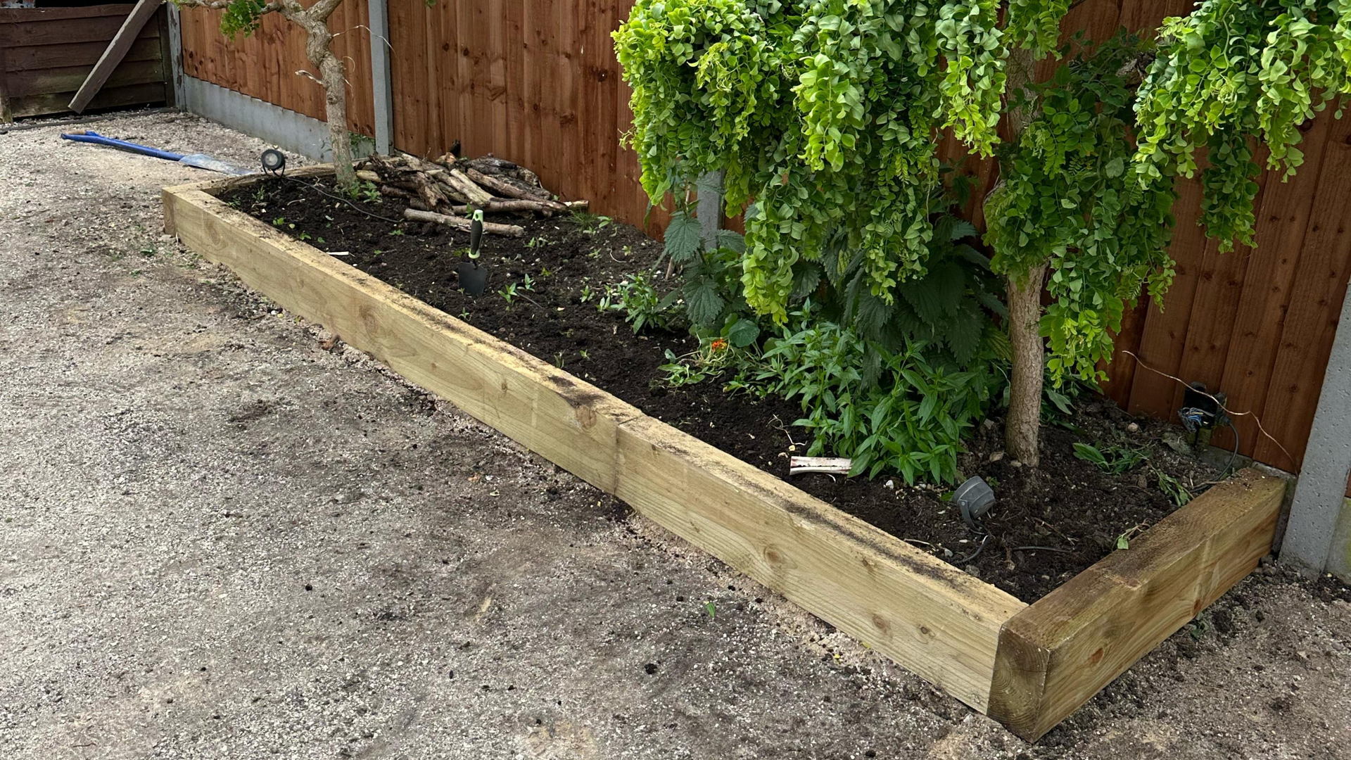 The Best Sleeper Beds and Planter Design and Installation In The UK | F&B Landscaping and Groundworks LTD
