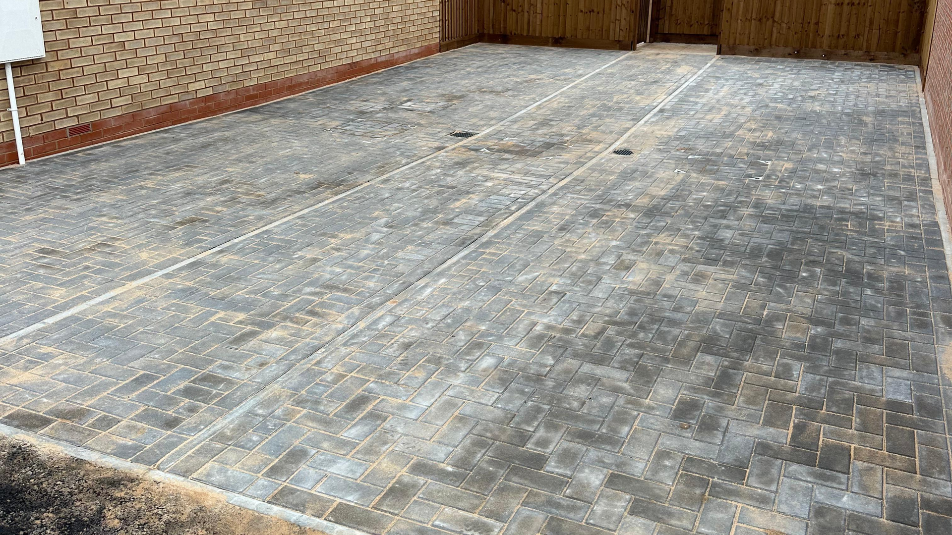 The Best Block Paving Design and Installation In The UK | F&B Landscaping and Groundworks LTD