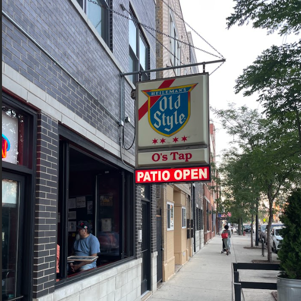 Picture of O's Tap Sign, picturing Old Style Beer logo