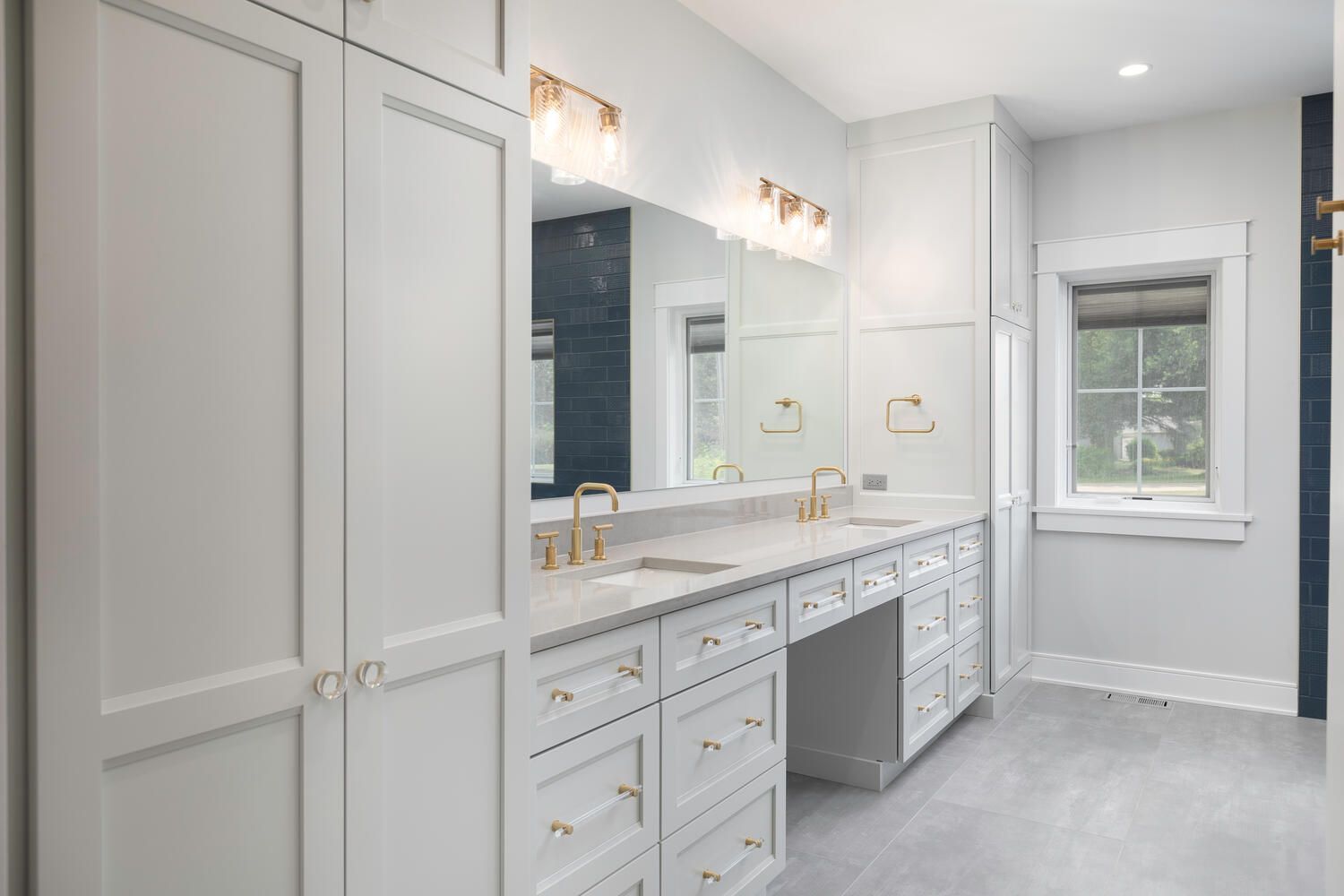 Custom home  walk in shower room in Plainfield Illinois. Western Springs, Hinsdale, Glen Ellyn, Highland Park, Westmont. 