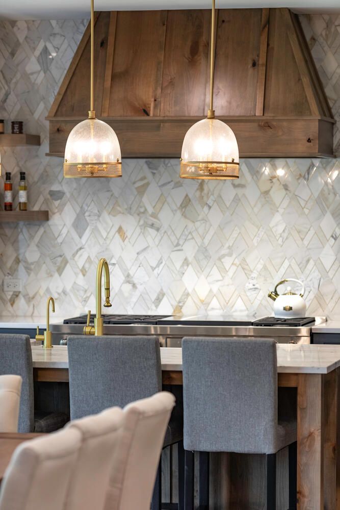 Custom home, custom kitchen, custom cabinets, Custom oven hood, light fixtures. Plainfield Naperville Hinsdale Illinois