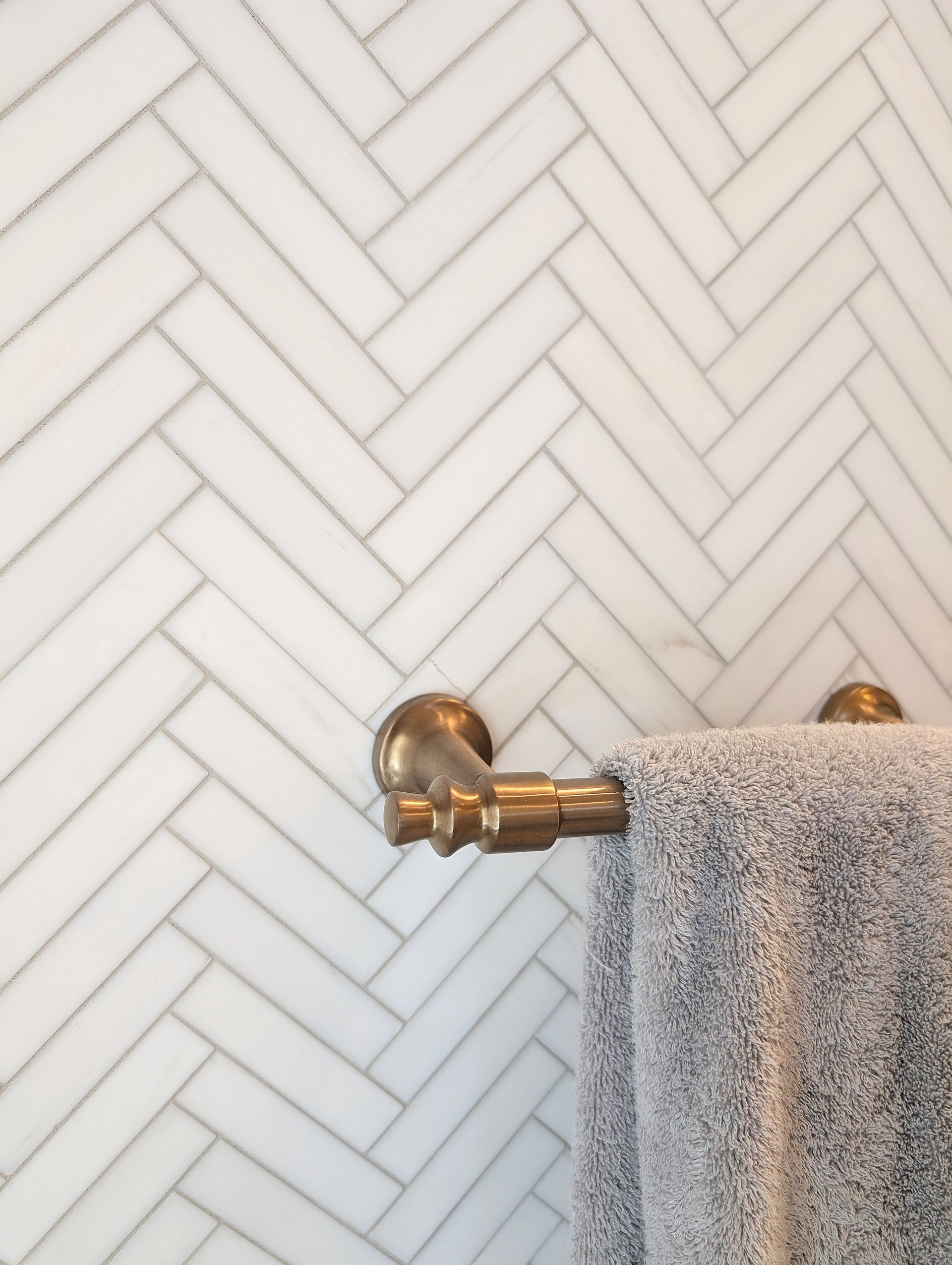 Custom home  bathroom with large soaker tub in Elmhurst. Naperville, Hinsdale, Glen Ellyn, Highland Park, Wheaton, Illinois. 