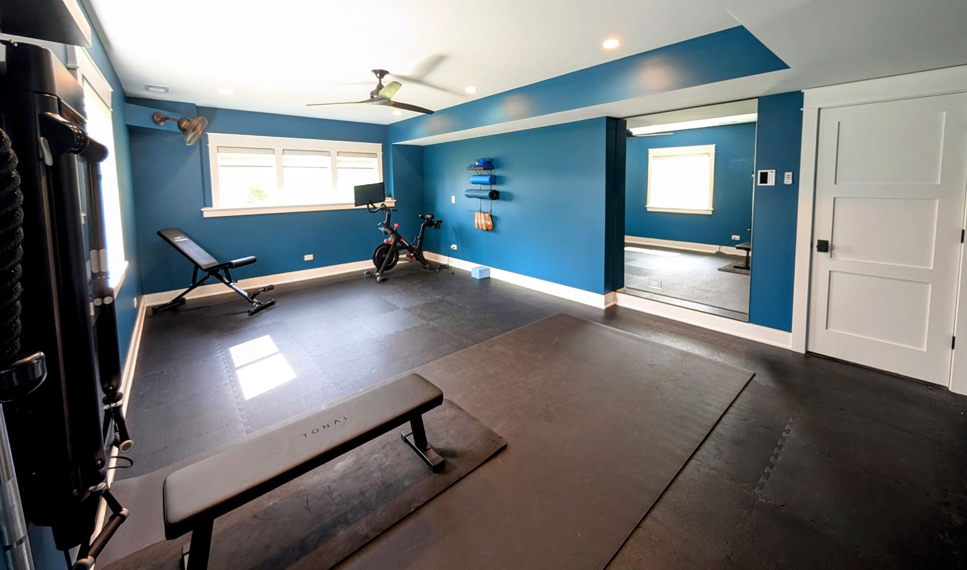 Custom home gym in Plainfield, Illinois.   Western Springs, Downers Grove, Wheaton, Oak Brook, Clarendon Hills, Glen Ellyn.
