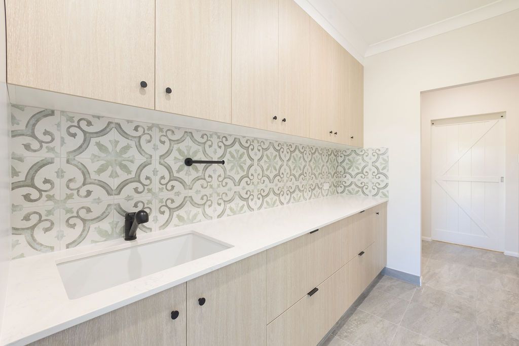 Sink — Builders in Yeppoon, QLD