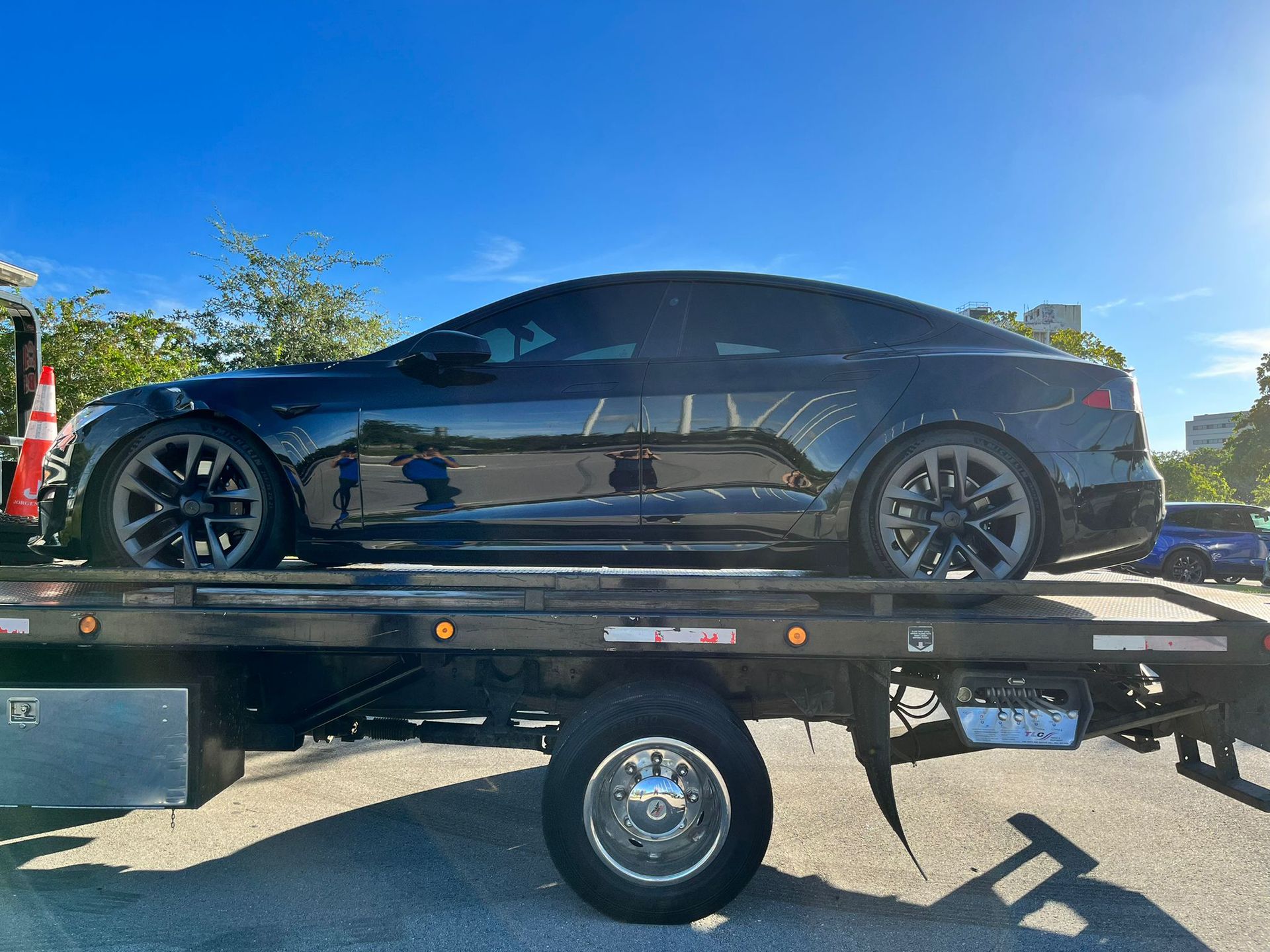 Towing Service - Distance Towing